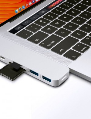 HyperDrive Thunderbolt 3 USB-C Hub Macbook Pro