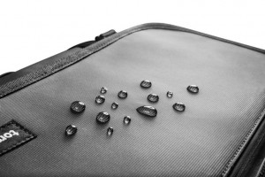 Túi đeo vai Tomtoc Cross Body Messenger Multi-Function for Ultrabook 13.3